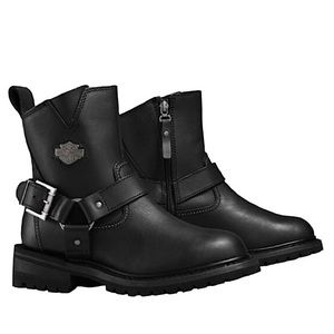Like new Harley Davidson Harness motorcycle. Biker boots.